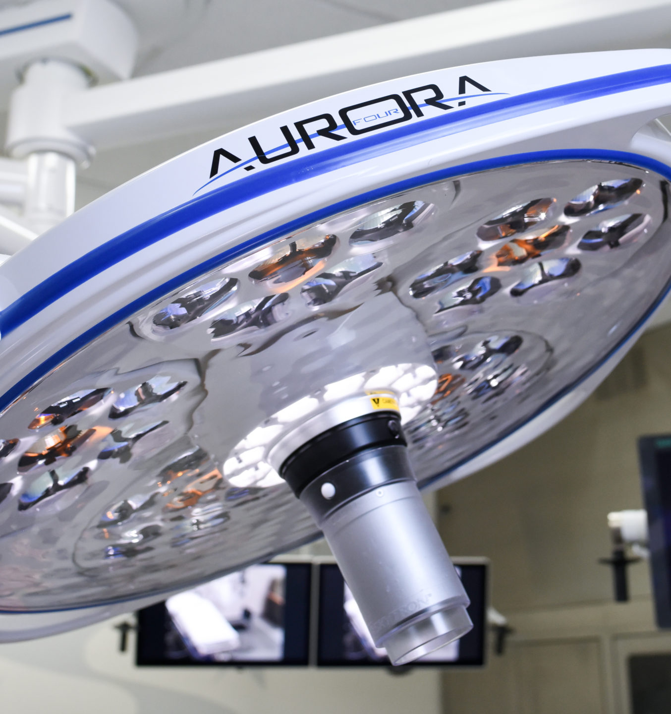 Aurora Four Surgical Light
