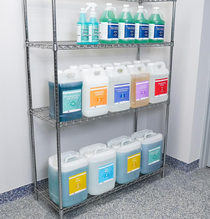 700x730 Shelf 7